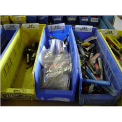 TUB OF MIXED SIZED END MILLS & MILLING DRILL BITS