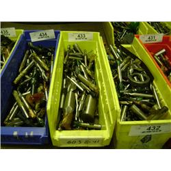 TUB OF MIXED SIZED END MILLS & MILLING DRILL BITS