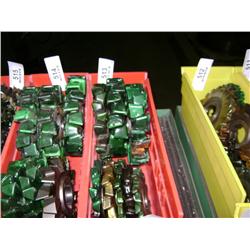 TUB OF MIXED SIZED SIDE CUTTER BLADES