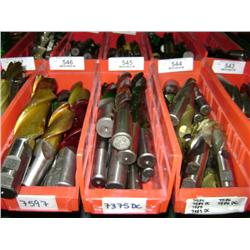 TUB OF MIXED SIZED END MILLS