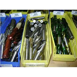 TUB OF MIXED SIZED END MILLS