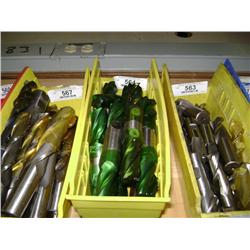 TUB OF MIXED SIZED END MILLS