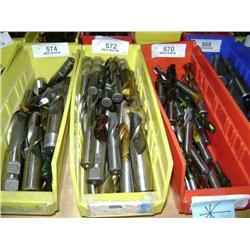 TUB OF MIXED SIZED END MILLS