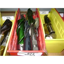 TUB OF MIXED SIZED END MILLS