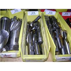 TUB OF MIXED SIZED END MILLS
