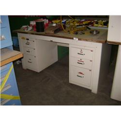 PRESSWELD 6 DRAWER LAB BENCH