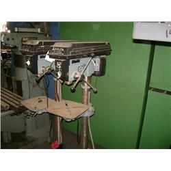 DELTA 16 1/2" DRILL PRESS MODEL 17-900