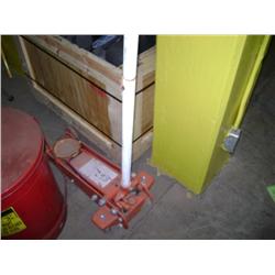 FLOOR JACK