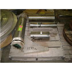 APPROX 1230 LBS STAINLESS BAR STOCK