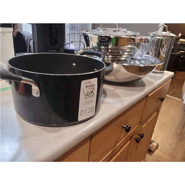 Stainless Mixing Bowls, Strainers A