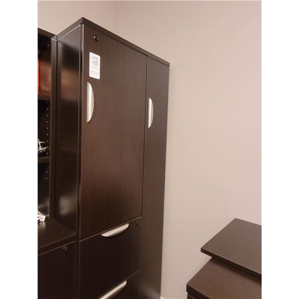 Cupboard & contents A