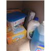 Image 5 : Cleaning Supplies, Towels A