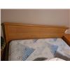 Image 4 : Bed Frame, Bedding C