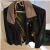 Image 21 : Men's Jackets, Shoes A