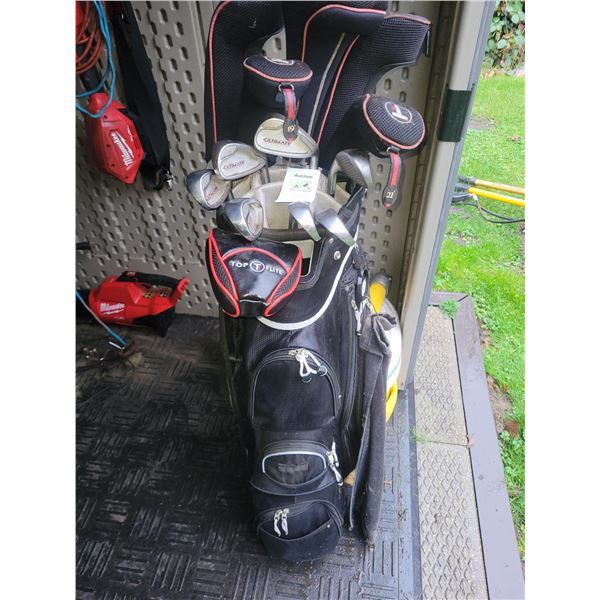 Golf Bag & Clubs B