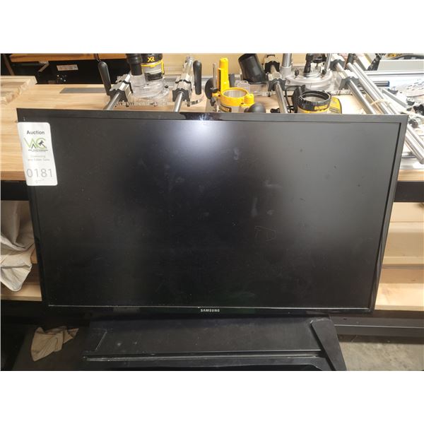 Samsung 27" Monitor B