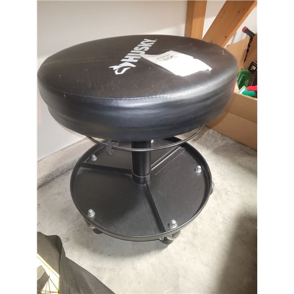 Husky Rolling Stool B