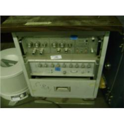 E3 RF SOURCE/PTS 120 SYNTHESIZER/RACK