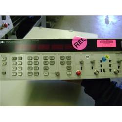 HP 5370B UNIVERSAL TIME INTERVAL COUNTER