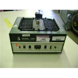 ISCO 1220 FRACTION COLLECTOR