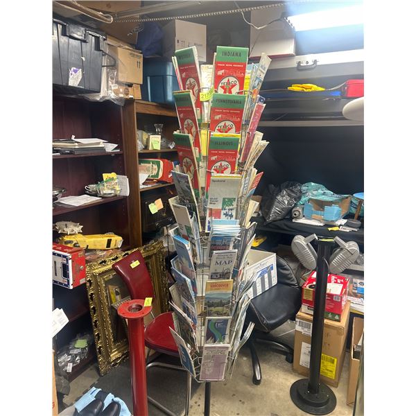 Vintage Roadmap Stand w/ Approx 70 Road Maps, Texaco, Esso, Exxon, Etc NO SHIPPING