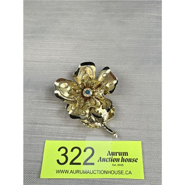 Vintage Mid-Century Signed CORO 3 Dimensional Flower Pierced Goldtone w/AB Centre Stone