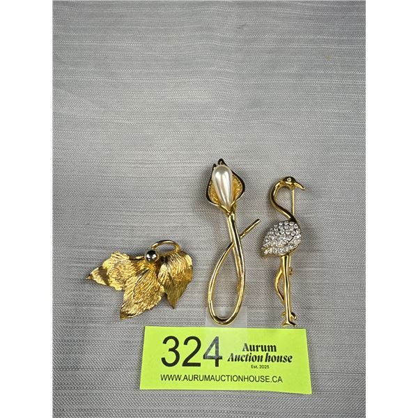 Beautiful Estate Goldtone Costume Brooches