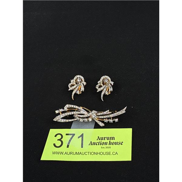 Superb Quality Finely Crafted Vintage Brooch 2-1/2" and Matching Earrings