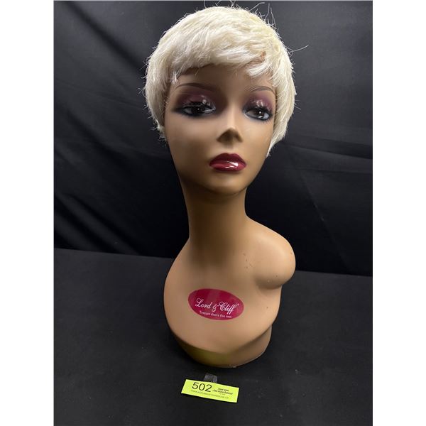 Vintage 19" Tall Lady Head Manaquin w/ Wig