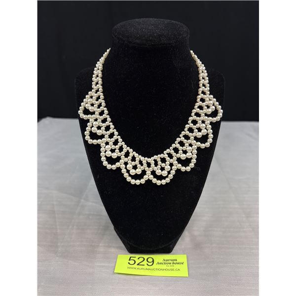 Lovely White Faux Pearls Choker Necklace