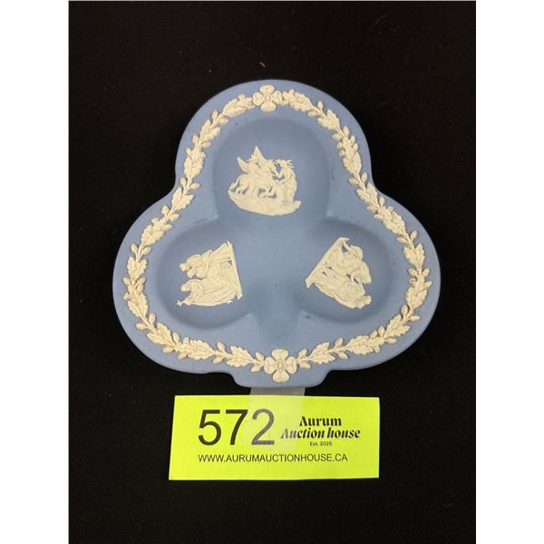 Beautiful Wedgewood Made in England 1952 Ashtray