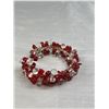 Image 3 : Ruby Red + Clear Glass Beads Wire Bangle