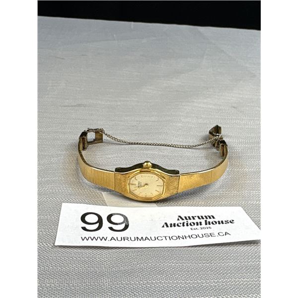 A Nice 1970's Seiko Ladies Gold Tone Wristwatch