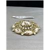 Image 4 : Vintage Cream Brooch/Pin Gold Stone Glitter Cabs w/ Round Open Goldtone Work