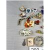 Image 2 : Vintage Collectible Lot of Pins, Spoons, Tokens Etc