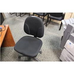 Black Adjustable Task Chair