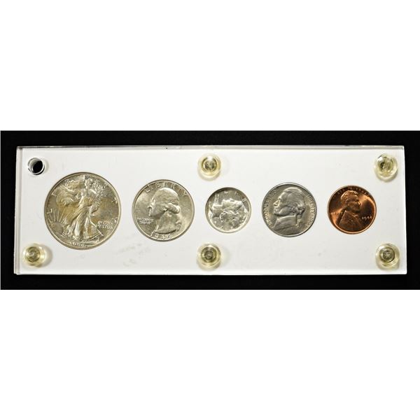 1944 DATE SET IN CAPITAL PLASTIC HOLDER