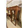 Image 2 : PAIR OF APPROX. 51" TALL CARVED MAHOGANY PLANT STANDS
