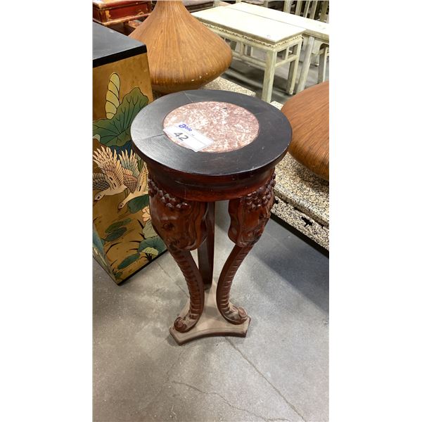 APPROX. 35" TALL CARVED ELEPHANT MAHOGANY PLANT STAND WITH PINK MARBLE INSET TOP