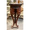 Image 3 : APPROX. 35" TALL CARVED ELEPHANT MAHOGANY PLANT STAND WITH PINK MARBLE INSET TOP