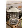 Image 1 : LARGE METAL BIRD CAGE WITH 4 LEGS *LEGS NEED TO BE ATTACHED*