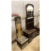 Image 1 : HEAVILY CARVED ASIAN VANITY DRESSER * 1 LEG NEEDS REPAIR* & PRAYER STAND
