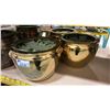 Image 1 : 3 GOLD DECORATIVE FLOWER POTS