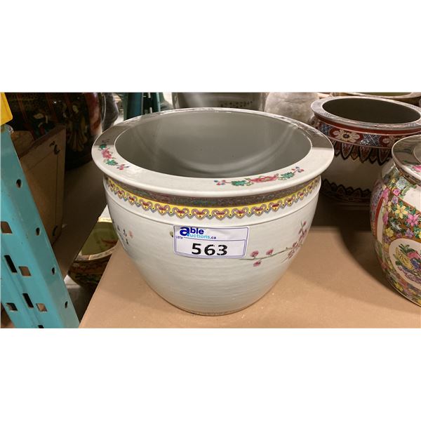 LARGE CERAMIC DECORATIVE FISHBOWL
