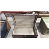 Image 2 : SMALL WOODEN ANTIQUE STEAMER TRUNK WITH METAL ACCENTS