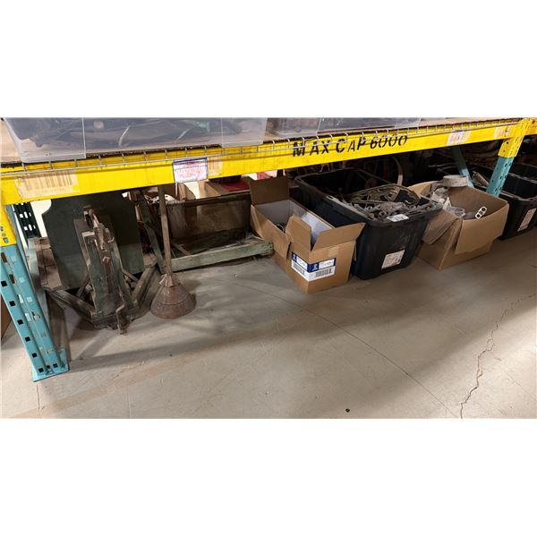 SHELF OF DECORATIVE GEARS, BASKETS, CHAINS, HOOKS & SCRAP METAL PARTS