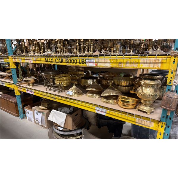 SHELF OF ASSORTED BRASS DECORATIVE BOWLS, CLOCHES, BEVERAGE DISPENSERS, FONDUE POT STANDS, SERVING
