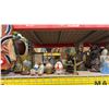 Image 6 : SHELF OF ASIAN MOTIF FIGURINES, STATUES & DISPLAY ITEMS