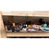 Image 2 : SHELF OF ASSORTED DECORATIVE DISHWARE & CHINA DINNERWARE