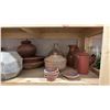 Image 4 : SHELF OF ASSORTED POTTERY ITEMS